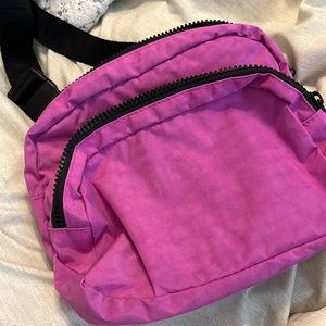 baggu pink fanny pack
